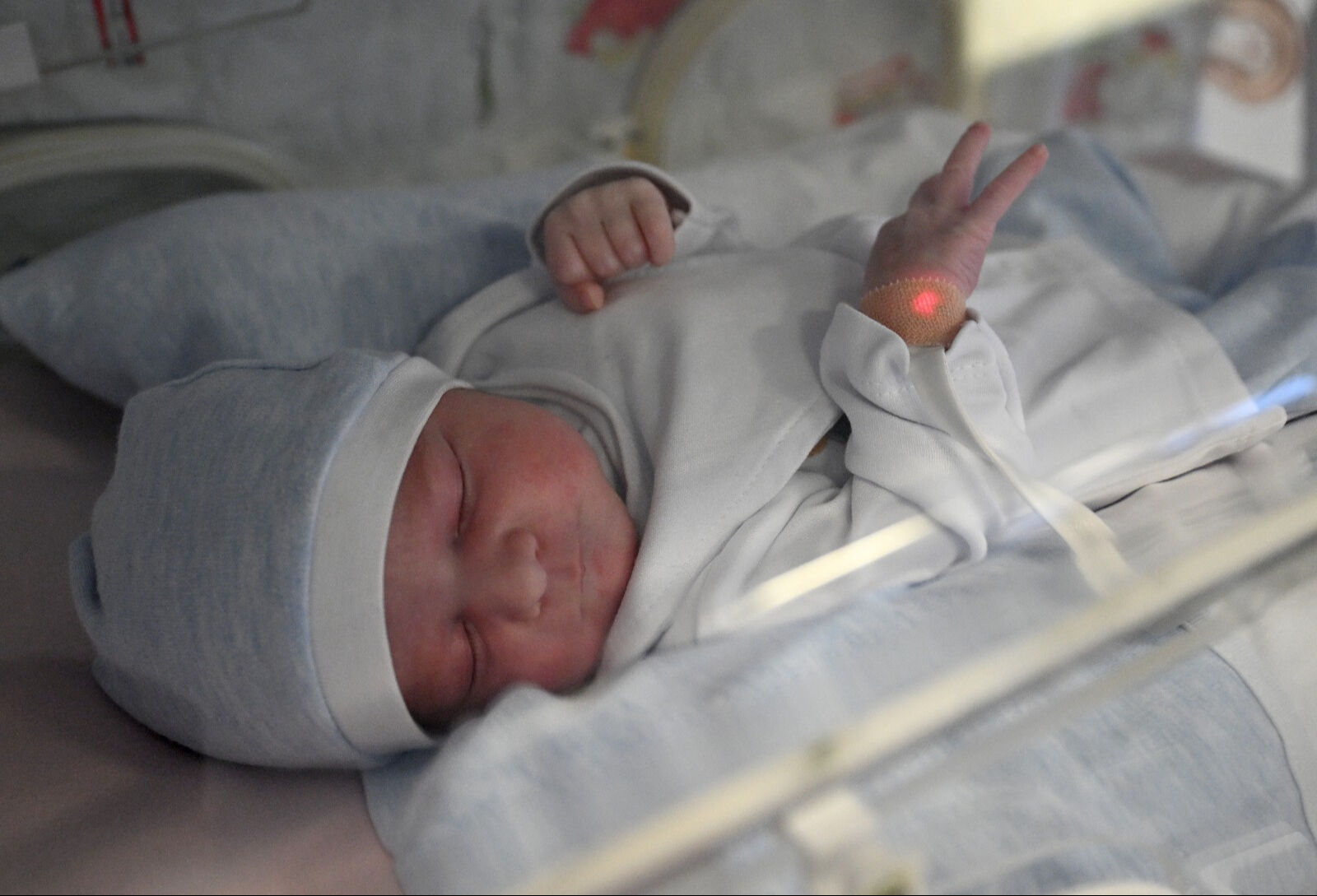 20 günlük bebek ailesine çifte bayram yaşattı! Zeyd Ali’ ye hayat veren operasyon - 1. Resim