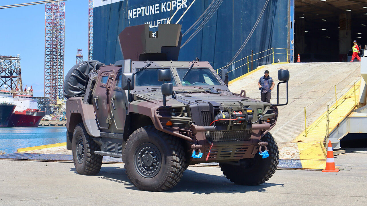 9. ülke oldular! Türkiye'nin en büyük zırhlı kara aracı ihracatında ilk sevkiyat gerçekleşti 9. ülke oldular! Türkiye'nin en büyük zırhlı kara aracı ihracatında ilk sevkiyat gerçekleşti - 1. Resim