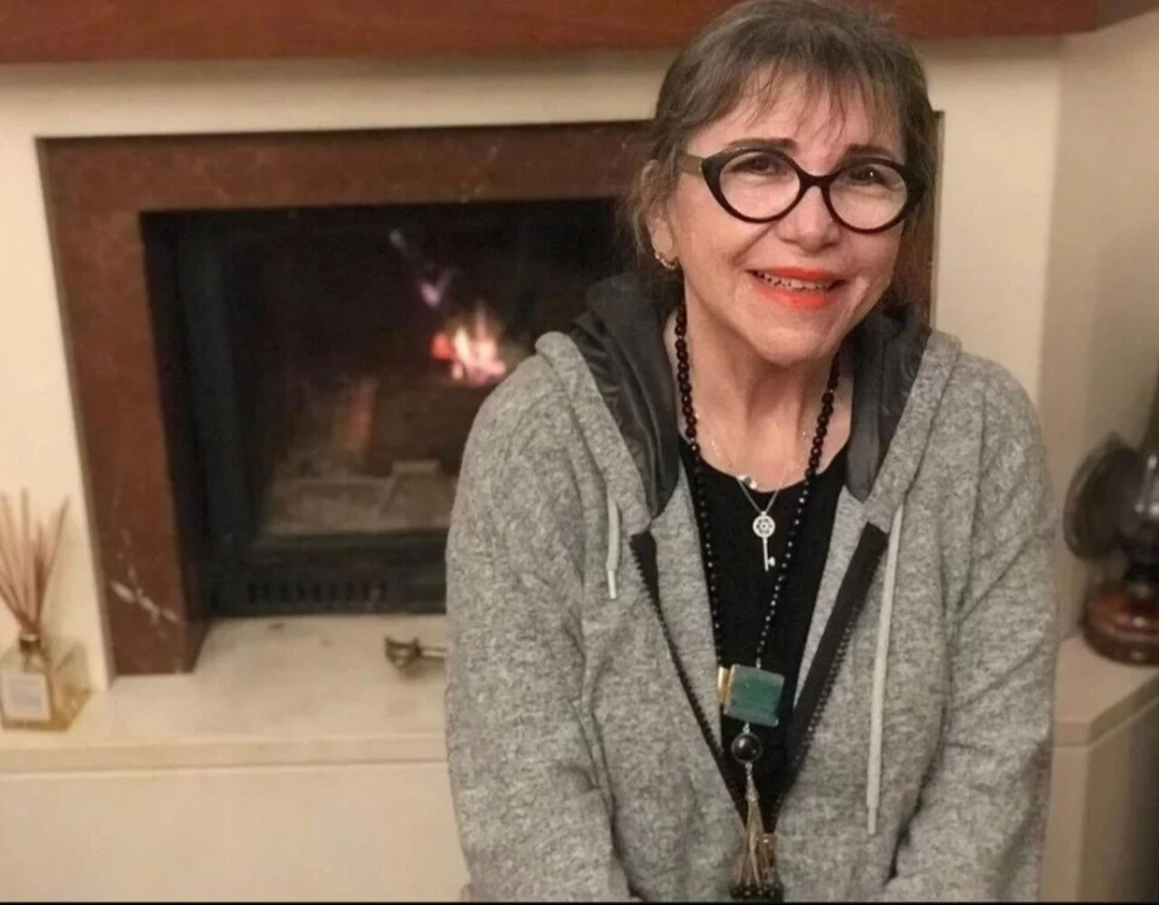 Bir süredir kanser tedavisi gören oyuncu Gül Onat o yorumlara isyan etti: "Ne kadar acımasızsınız" Bir süredir kanser tedavisi gören oyuncu Gül Onat o yorumlara isyan etti: "Ne kadar acımasızsınız" - 4. Resim