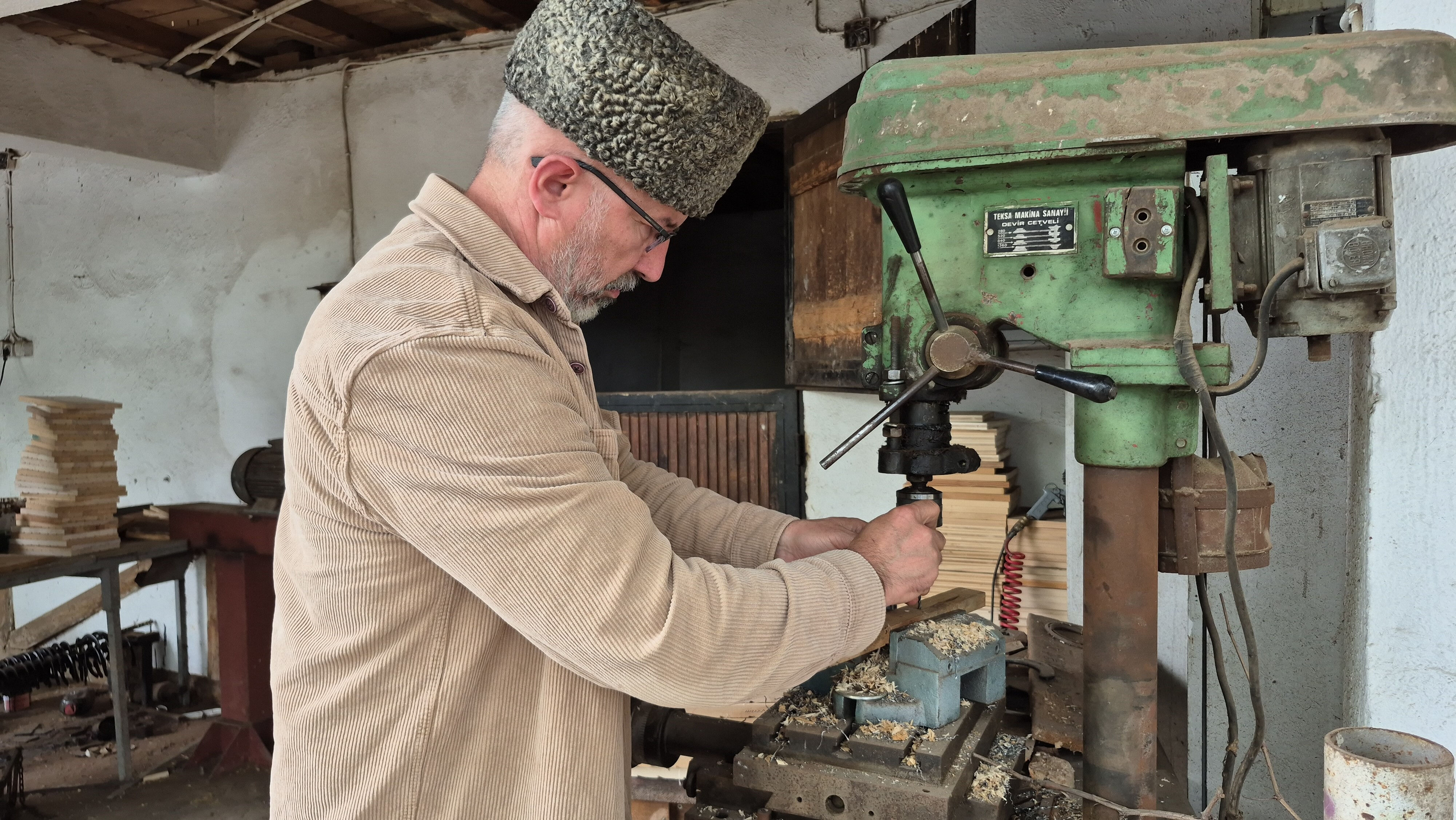 Çocukluk hobisini sanata dönüştürdü: Koleksiyonluk eserleri şimdiden yoğun ilgi görüyor - 1. Resim
