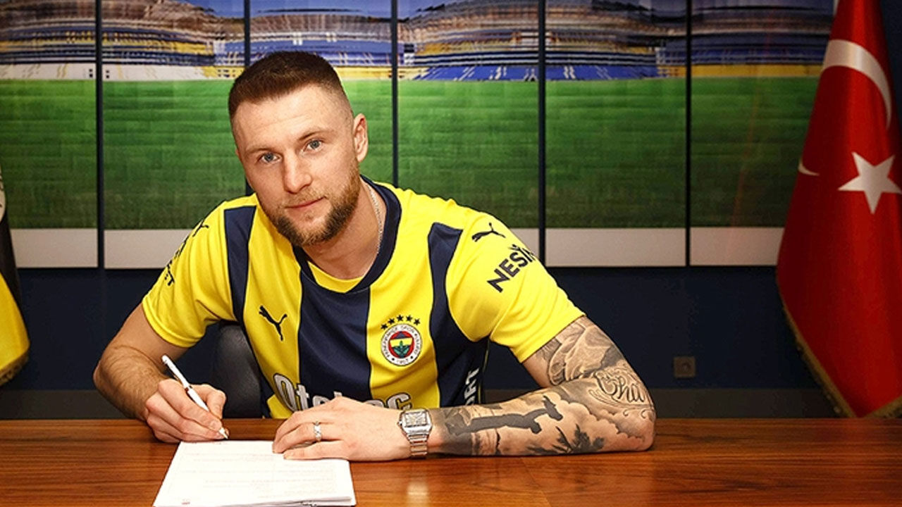 Fenerbahçe'nin yıldızı Galatasaray yolunda! Kulübüyle bile görüştüler Fenerbahçe'nin yıldızı Galatasaray yolunda! Kulübüyle bile görüştüler - 1. Resim