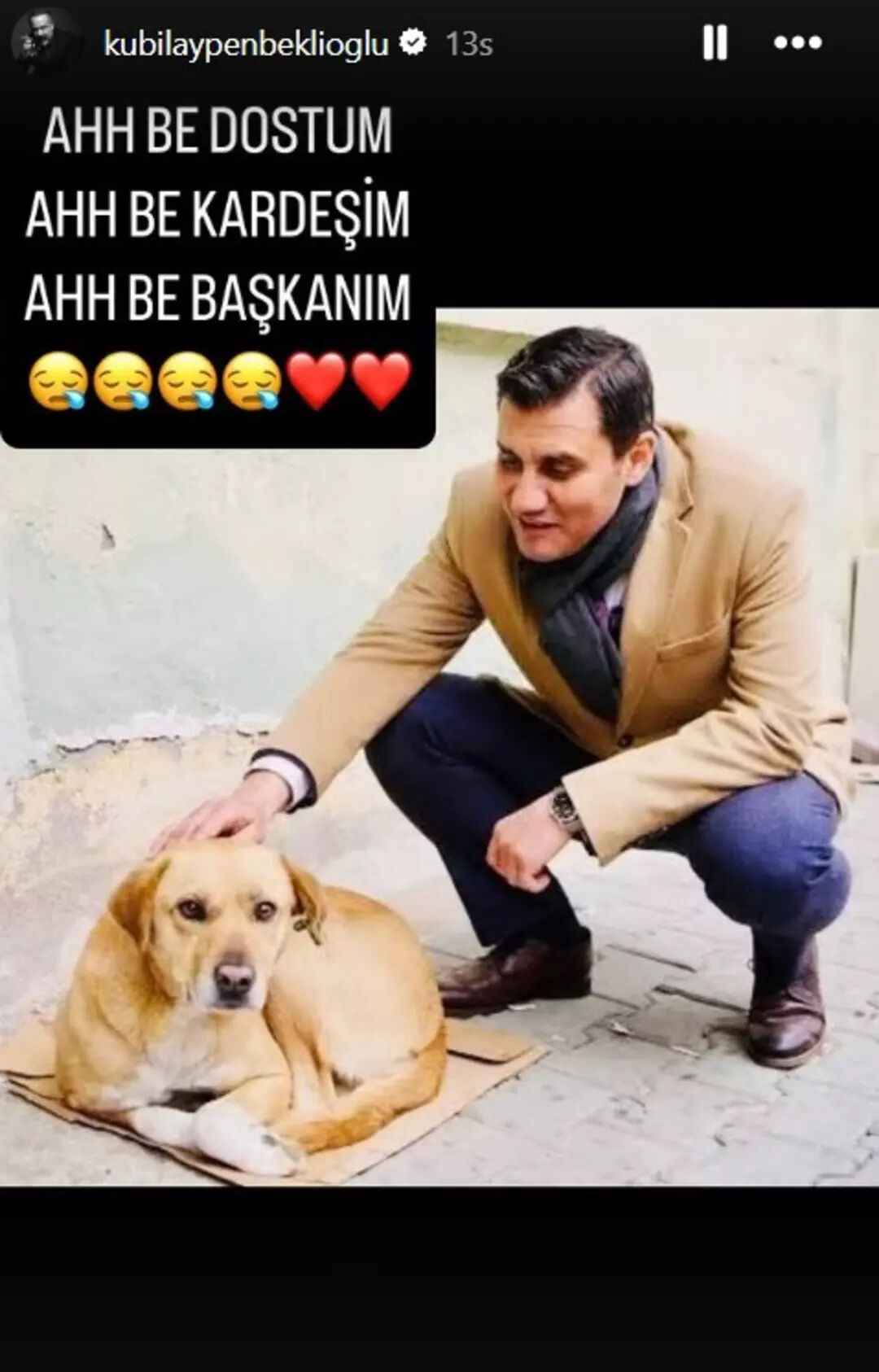 Ferdi Zeyrek'in cenazesinde dikkat çeken isim: Ünlü oyuncu oradaydı... Ferdi Zeyrek'in cenazesinde dikkat çeken katılım: Ünlü oyuncu oradaydı... - 3. Resim