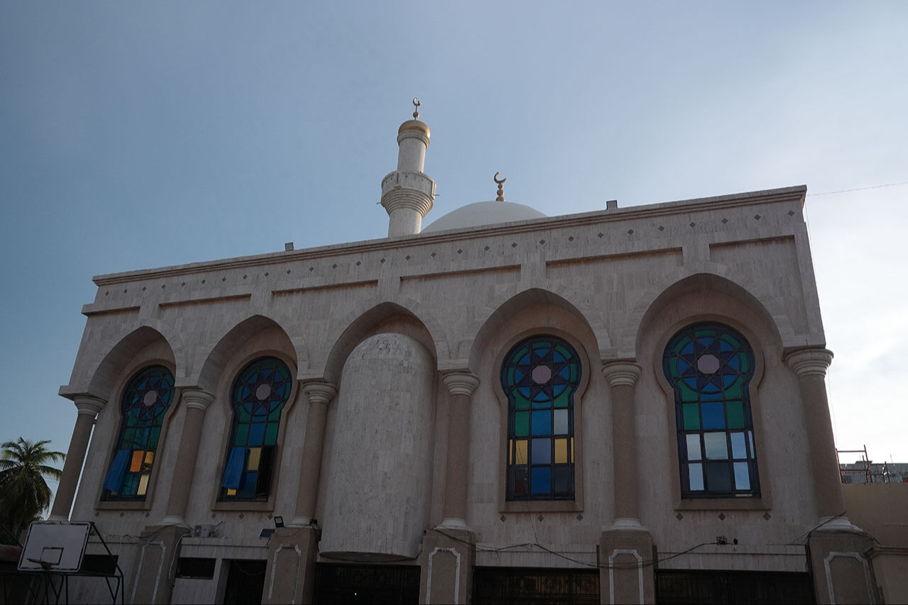 Hazreti Ömer'in adı Kolombiya'da yaşıyor! Ülkedeki en büyük cami yıllardır hizmet veriyor Hazreti Ömer'in adı Kolombiya'da yaşıyor! Ülkedeki en büyük cami yıllardır hizmet veriyor - 1. Resim
