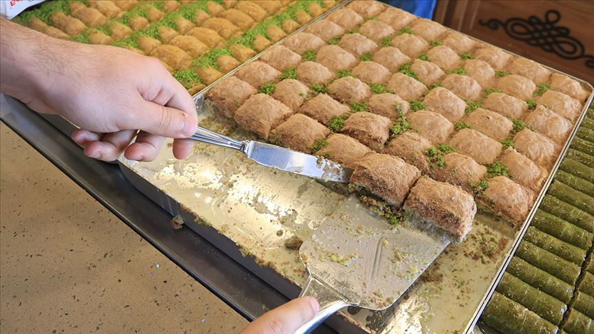 Klasiklere meydan okuyor! Yazın trend tatlısı soğuk baklava nasıl yapılır? Klasiklere meydan okuyor! Yazın trend tatlısı soğuk baklava nasıl yapılır? - 4. Resim