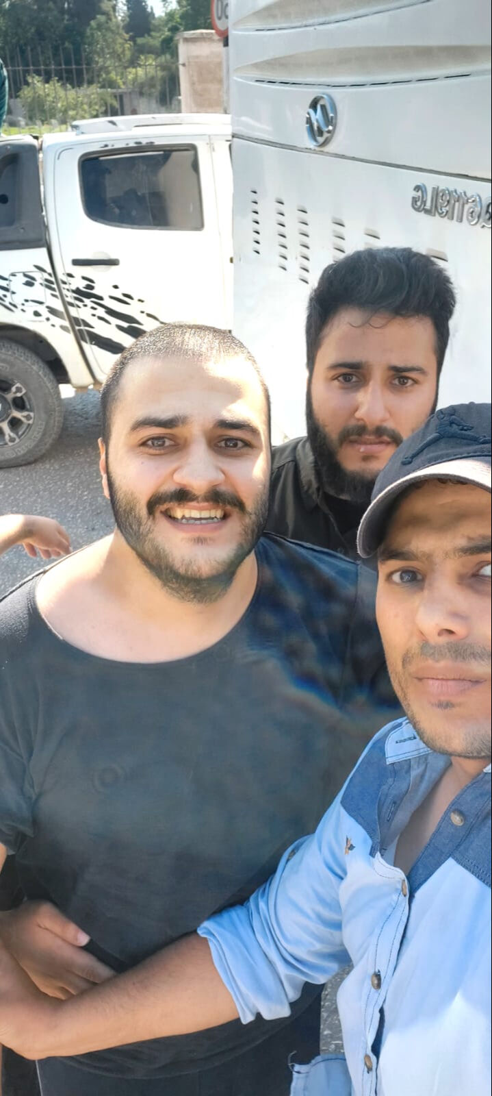 ‘Öldü’ denildi, 6 ay sonra evine döndü! Ailesine çifte bayram yaşattı ‘Öldü’ denildi, 6 ay sonra evine döndü! Ailesine çifte bayram yaşattı - 2. Resim