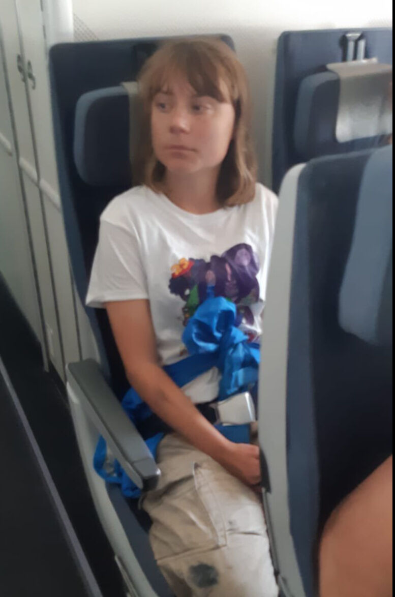 Rima Hassan mahkeme yolunda, Greta Thunberg refakatsiz sınır dışı edildi! - 1. Resim