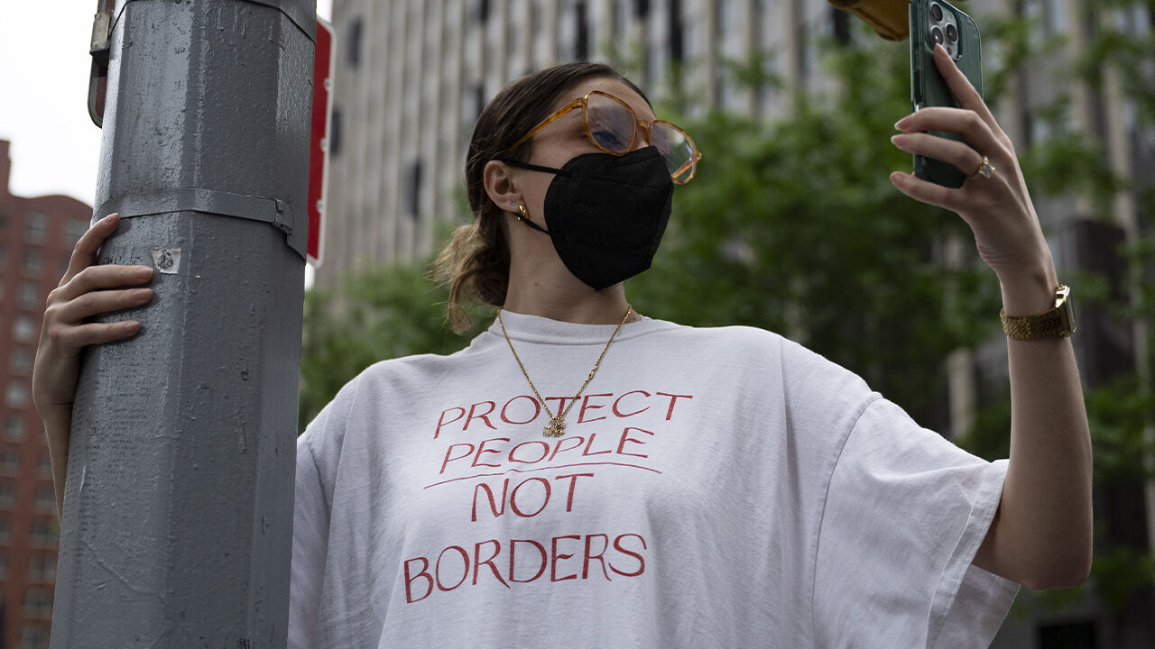 Trump, yerel yönetimleri hiçe saydı! Binlerce asker Los Angeles'ta Trump, yerel yönetimleri hiç saydı! Binlerce asker Los Angeles'ta - 3. Resim