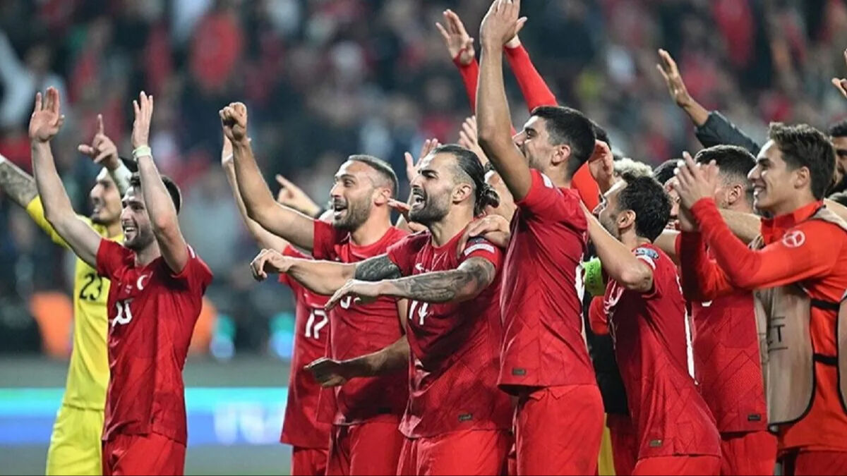 Türkiye - Meksika maçı muhtemel ilk 11'ler belli oldu! Milli maç heyecanı bu gece başlayacak Türkiye - Meksika maçı muhtemel ilk 11'ler belli oldu! Milli maç heyecanı bu gece başlayacak - 1. Resim