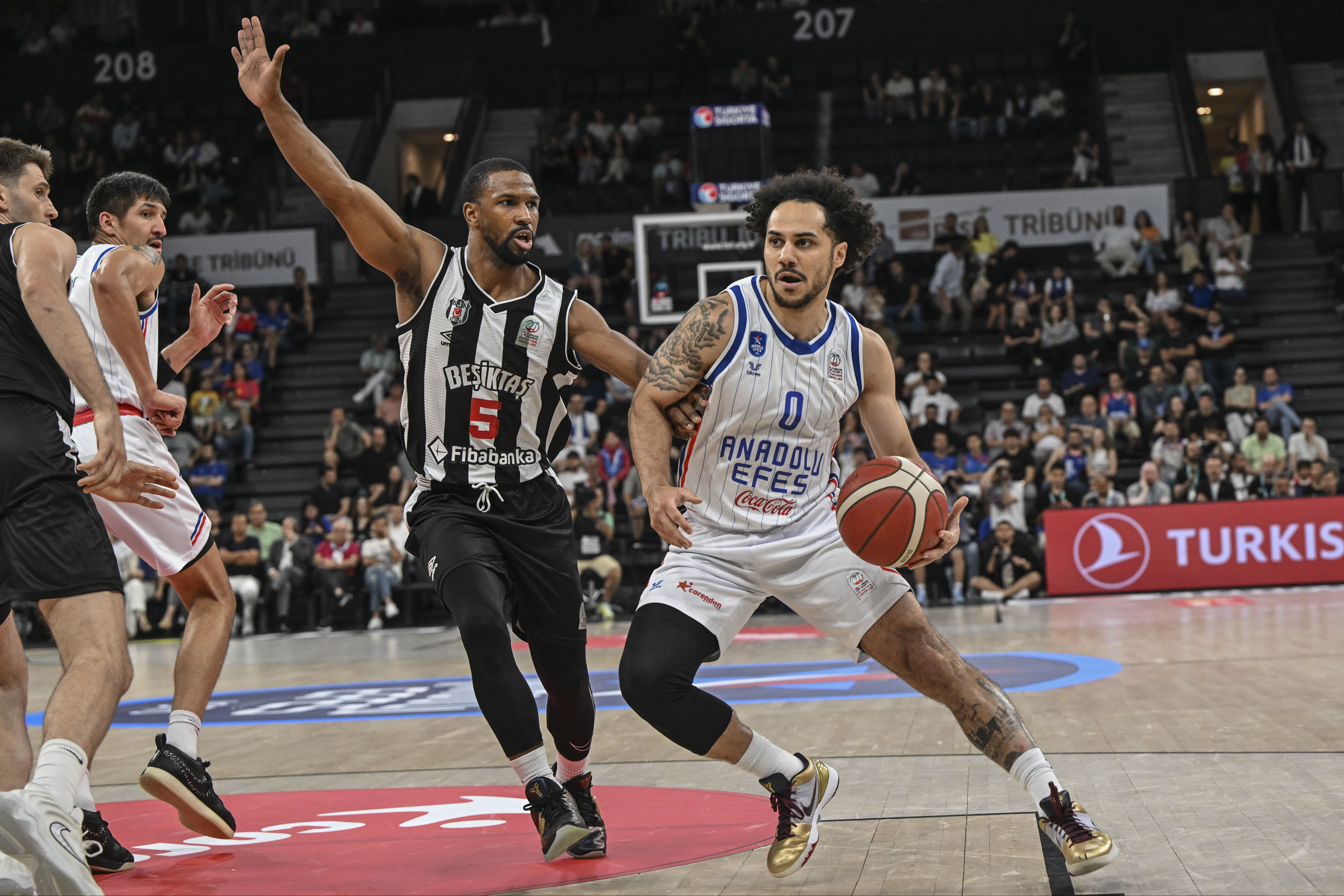 Anadolu Efes-Beşiktaş maçı ne zaman, hangi kanalda? Play off yarı final serisi - 2. Resim
