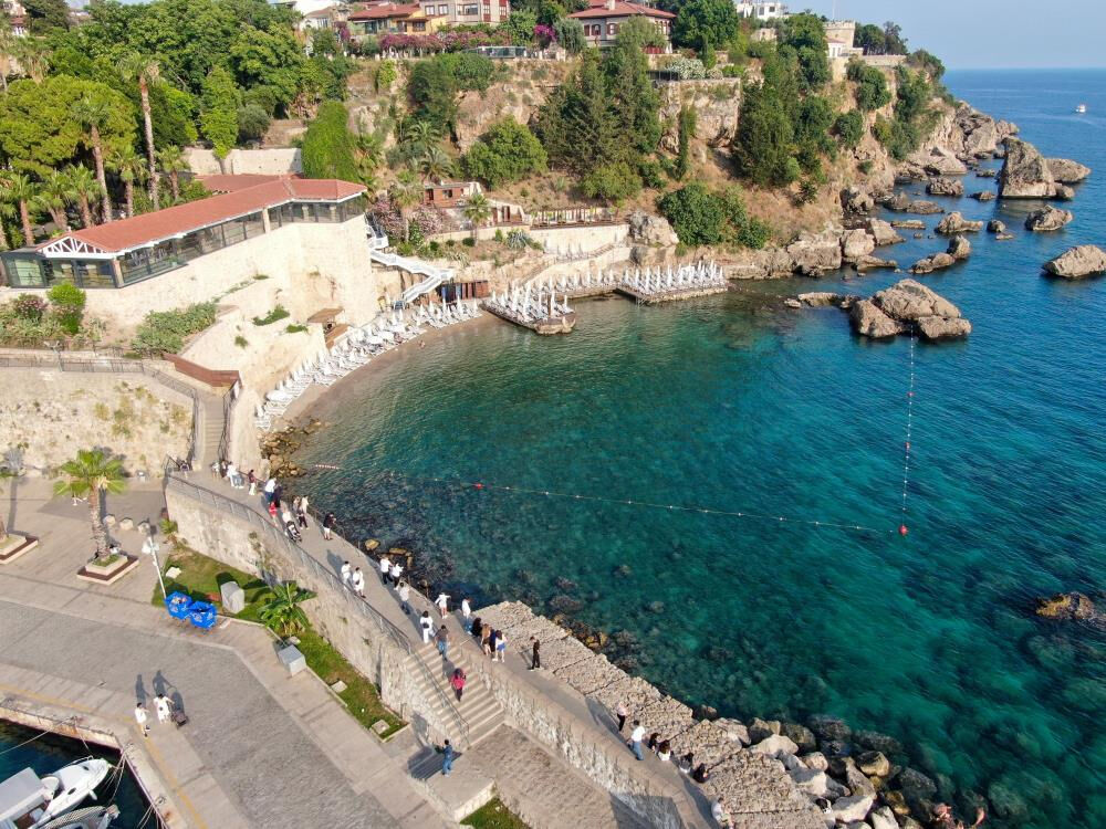 Antalya Valiliği'nden Mermerli Plajı açıklaması geldi! Yıllık 15 milyon gelir sağlandı, halka açılıyor Antalya Valiliği'nden Mermerli Plajı açıklaması geldi! Yıllık 15 milyon gelir sağlandı, halka açılıyor - 3. Resim