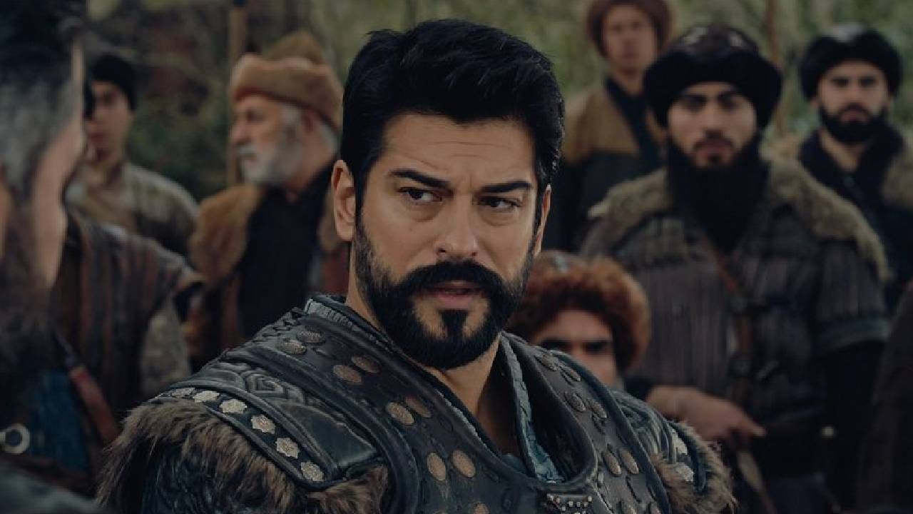 Burak Özçivit Kuruluş Osman'a böyle veda etti! Yeni imajı çok konuşuldu Burak Özçivit Kuruluş Osman'a böyle veda etti! Yeni imajı çok konuşuldu