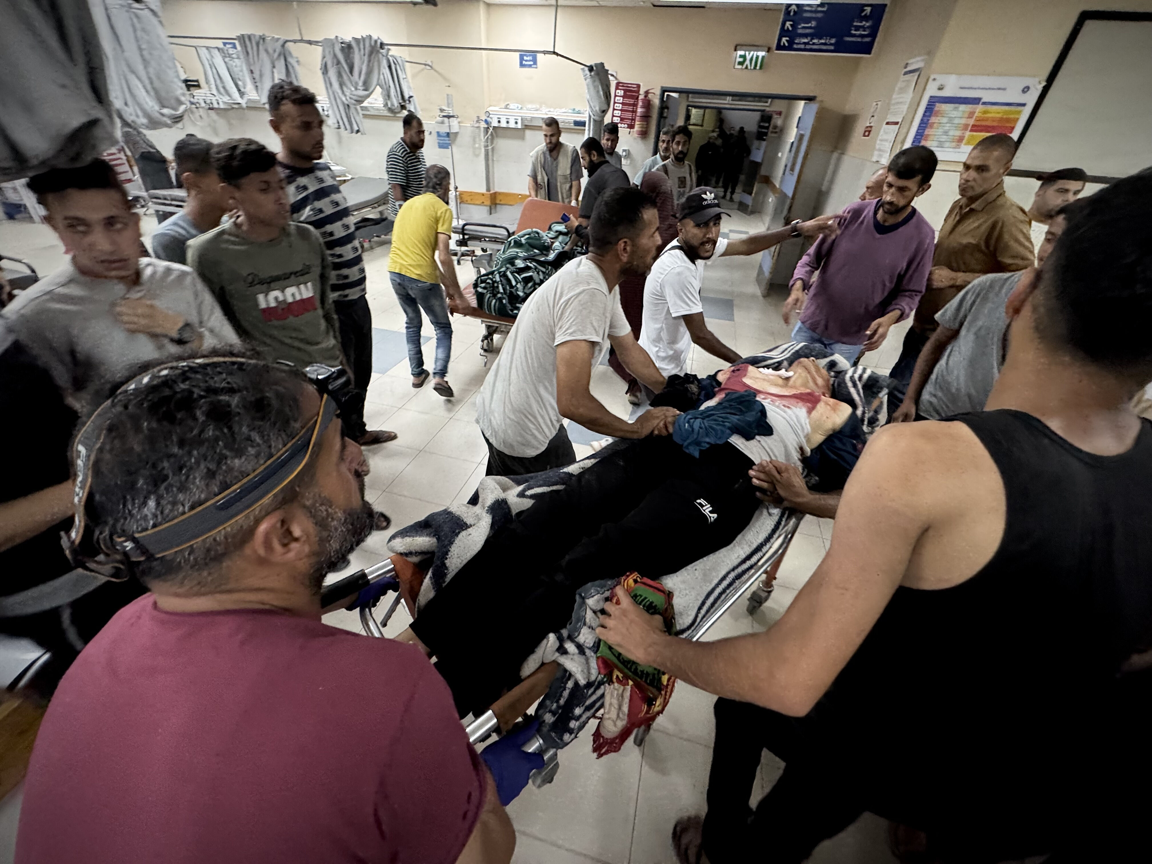 Çocuklarına bir lokma ekmek arıyorlardı! Yardım bekleyen sivillerin üstüne ateş açıldı, 62 ölü Çocuklarına bir lokma ekmek arıyorlardı! Yardım bekleyen sivillerin üstüne ateş açıldı, 62 ölü - 6. Resim