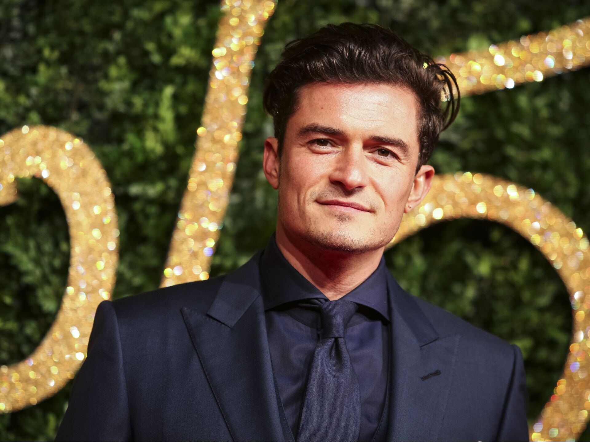 Genç kalmak için her yolu deniyor! Oyuncu Orlando Bloom'un girdiği tedavi tartışma oluşturdu: 'Yok artık' Genç kalmak için her yolu deniyor! Oyuncu Orlando Bloom'un girdiği tedavi tartışma oluşturdu: 'Yok artık' - 3. Resim