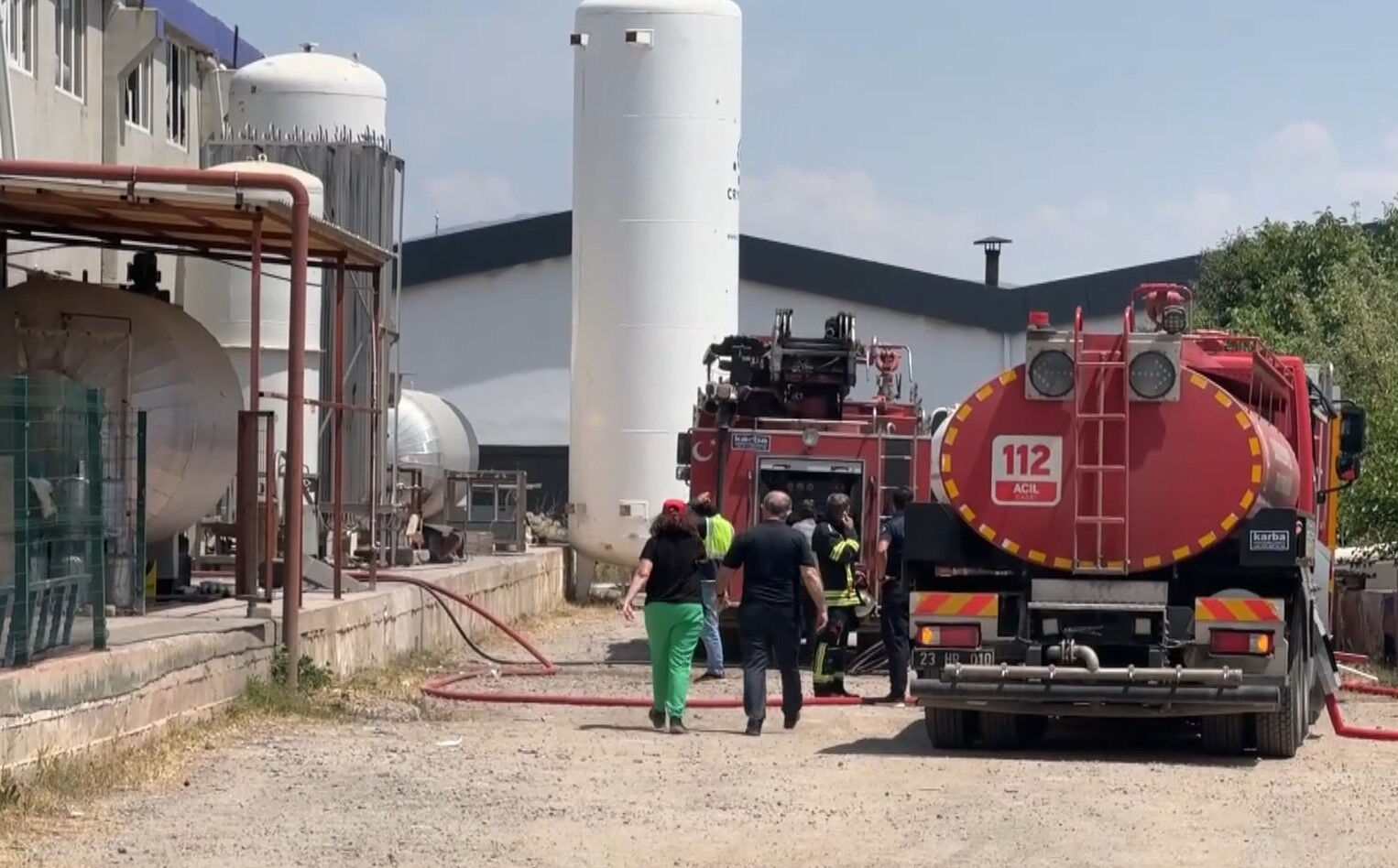 Oksijen dolum tesisinde patlama! Gazdan etkilenenler var Oksijen dolum tesisinde patlama! Gazdan etkilenenler var - 1. Resim