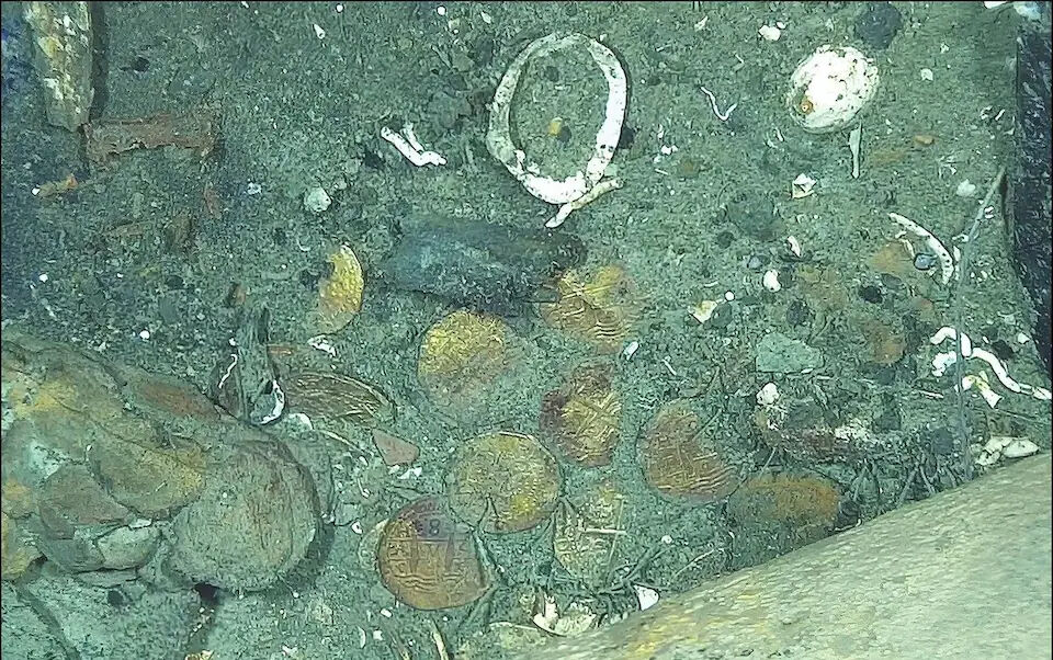 Tarihin en değerli gemi batığı! 300 yıllık gizem çözülüyor, 16 milyar sterlinlik servet 'bulundu' Tarihin en değerli gemi batığı! 300 yıllık gizem çözülüyor, 16 milyar sterlinlik servet 'bulundu' - 1. Resim