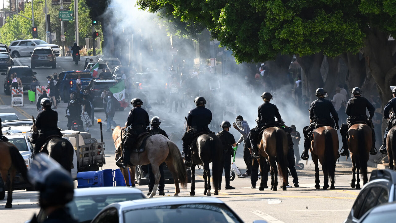Trump'tan Los Angeles protestolarına rest:  Trump'tan Los Angeles protestolarına rest: