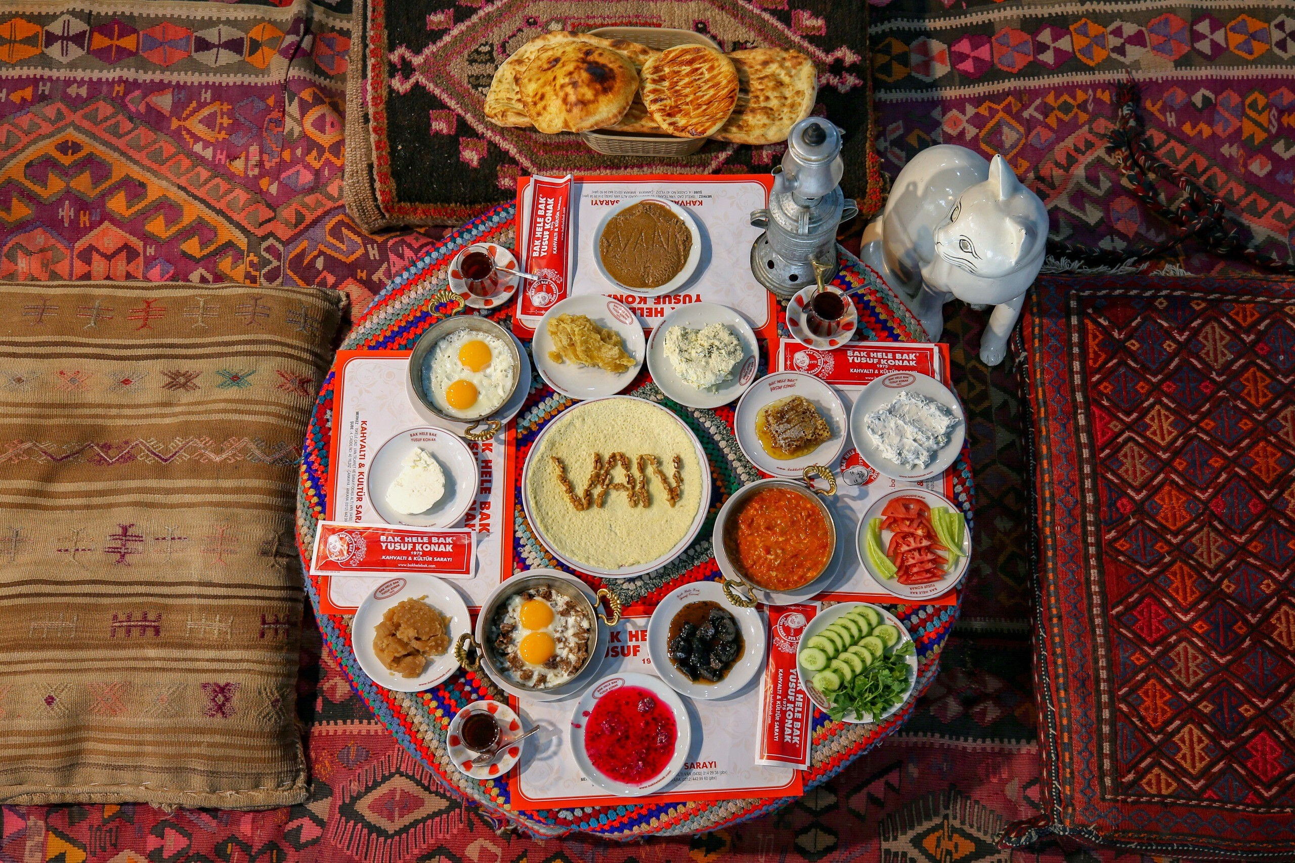 أصبح الفطور التركي بطل العالم، تلك المدينة خطرت في بالي... إليكم أفضل وجبات الفطور التي وصلت إلى قمة القائمة - صورة 2