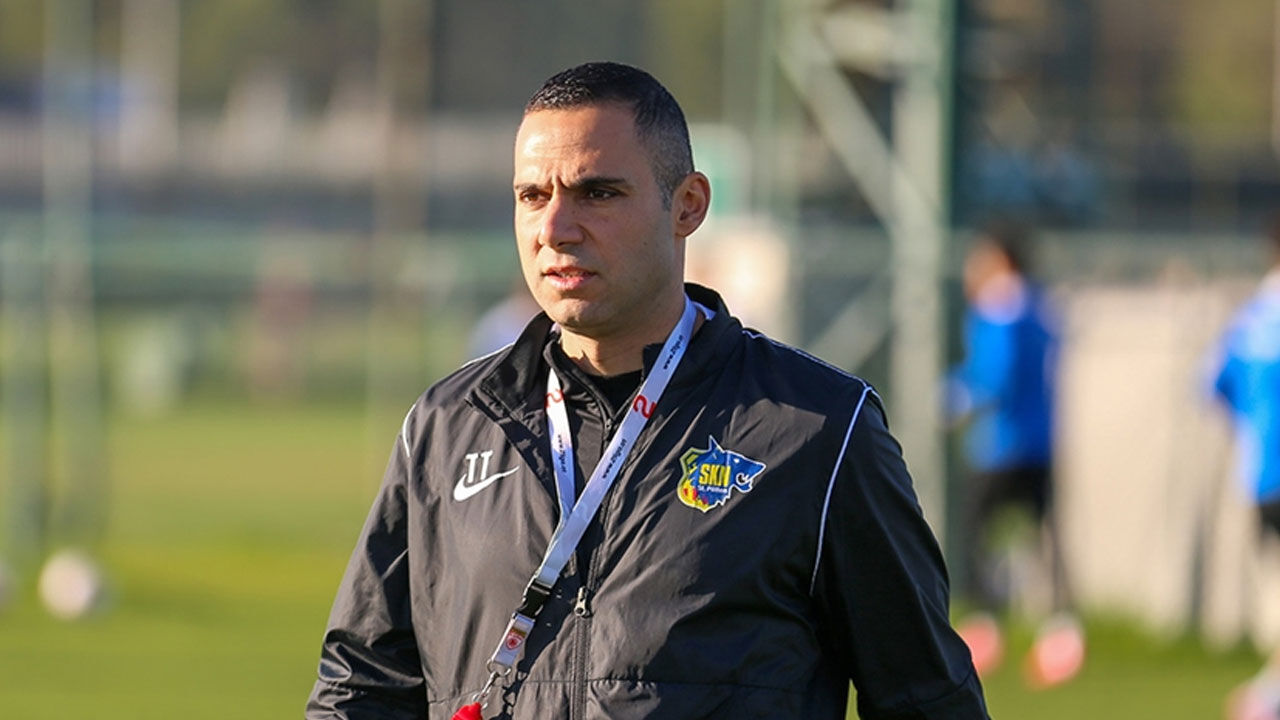 Acun Ilıcalı'dan yeni hamle! Galatasaray'ın eski hocasıyla anlaşmaya vardı Acun Ilıcalı'dan yeni hamle! Galatasaray'ın eski hocasıyla anlaşmaya vardı - 1. Resim