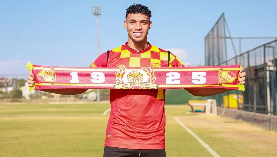 Göztepe'de 4 futbolcuya veda! Koray Günter, Victor Hugo, Matsuki ve Nielsen'e teşekkür Göztepe'de 4 futbolcuya veda! Koray Günter, Victor Hugo, Matsuki ve Nielsen'e teşekkür - 1. Resim