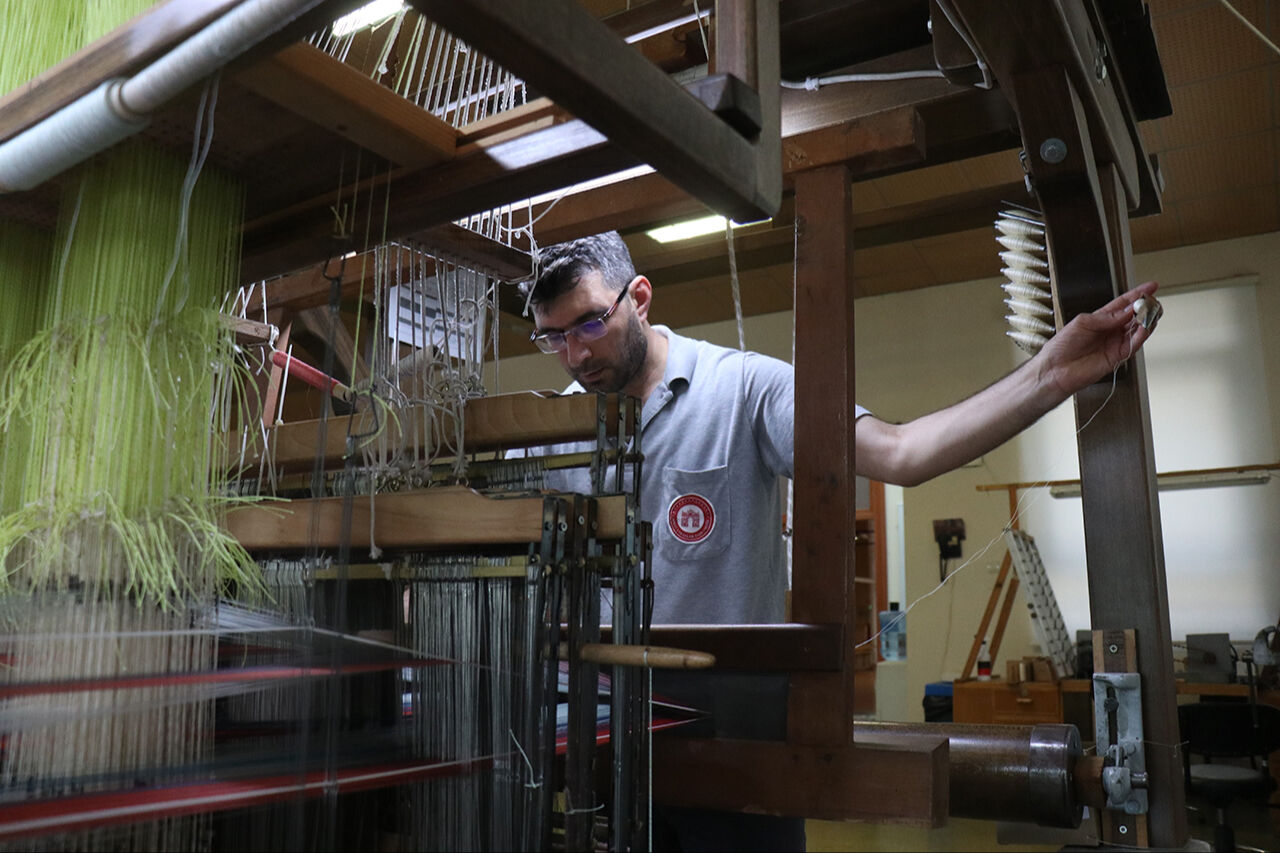 Osmanlı burada yaşamaya devam ediyor! Fabrika-i Hümayun 182 yıldır durmadan üretiyor - 3. Resim