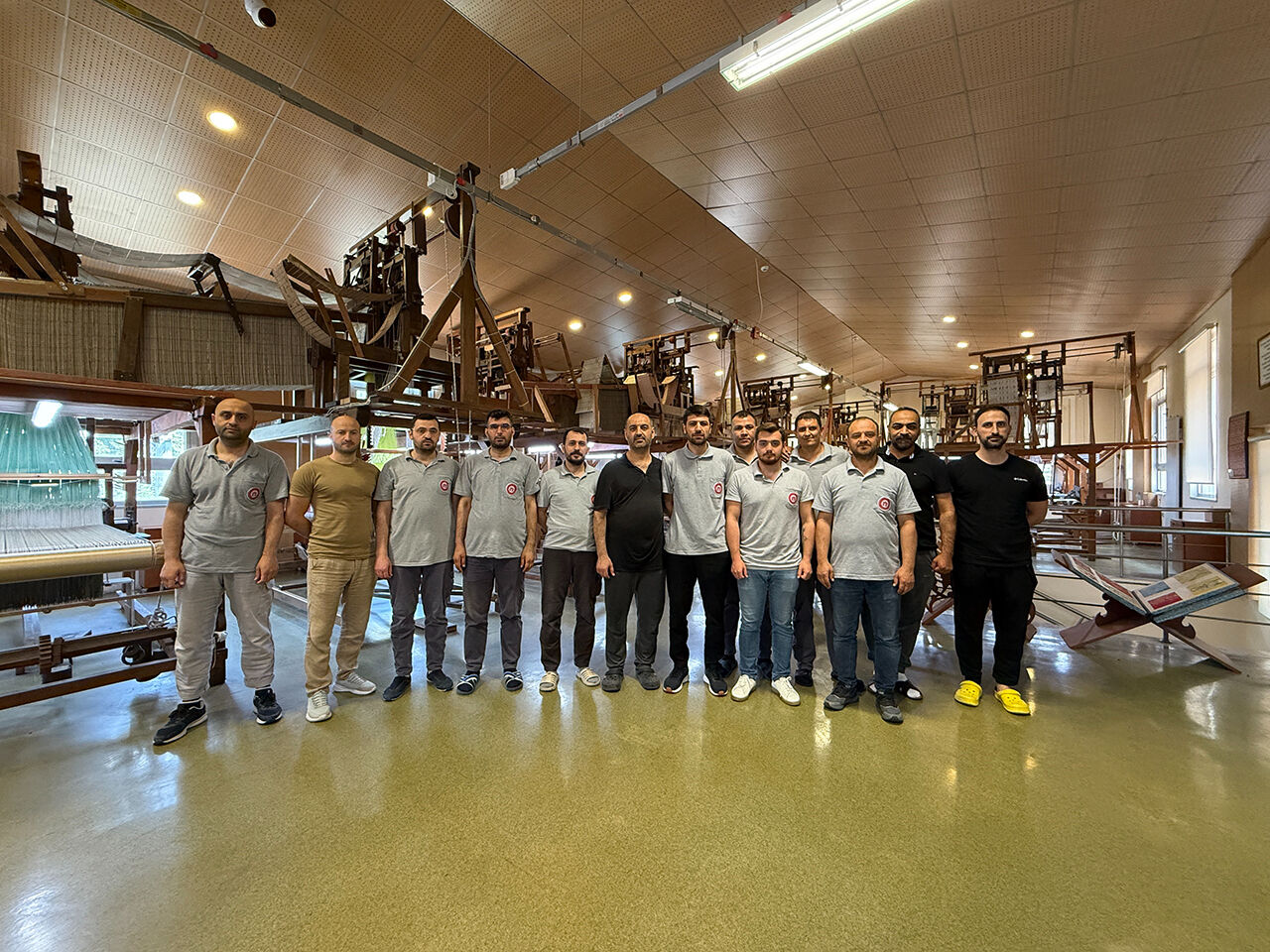 Osmanlı burada yaşamaya devam ediyor! Fabrika-i Hümayun 182 yıldır durmadan üretiyor - 13. Resim