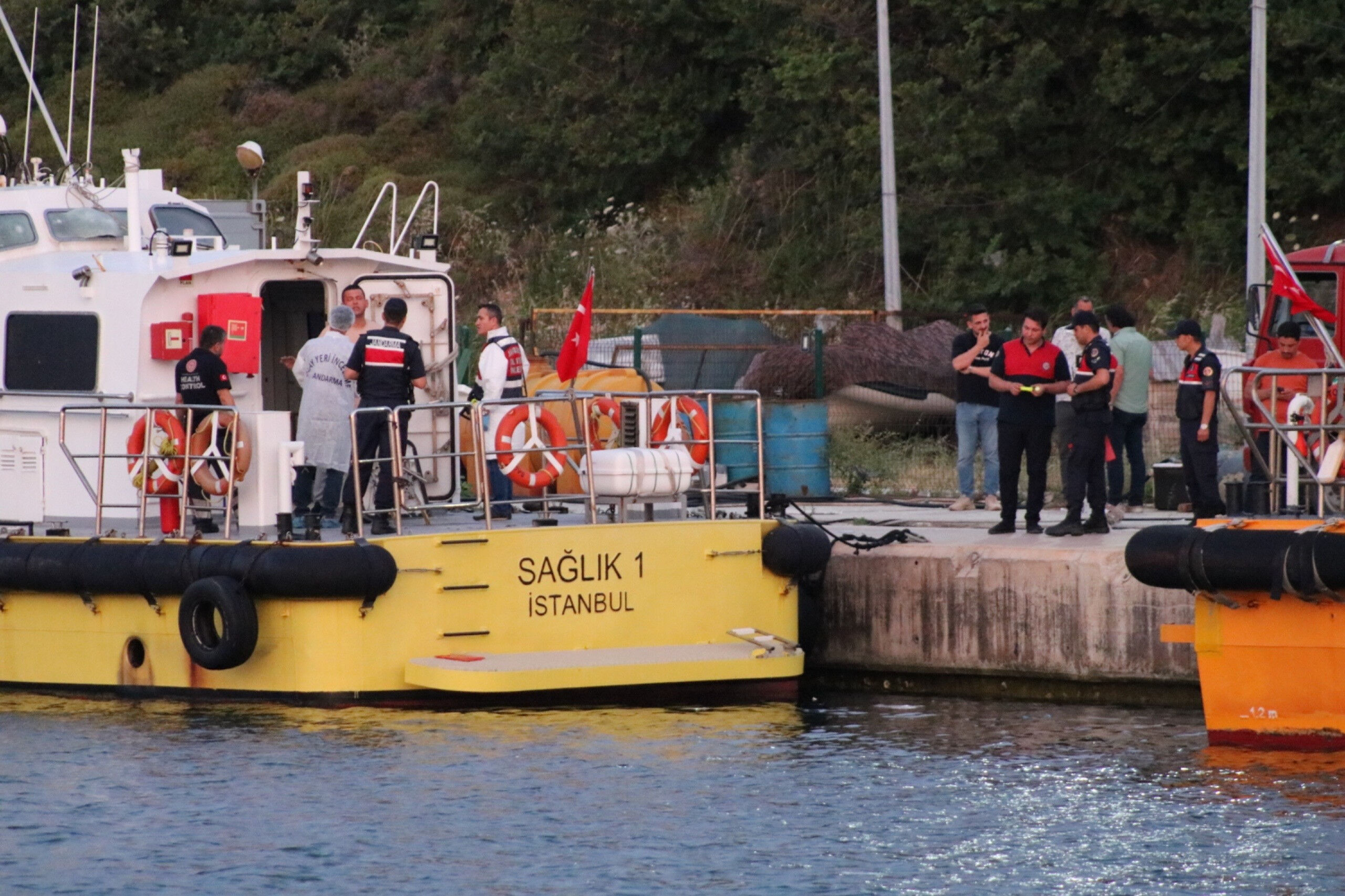 Sağlık Bakanlığı duyurdu! Sağlık-1 Botu’nda patlama: Ölü ve yaralı var Sağlık Bakanlığı duyurdu! Sağlık-1 Botu’nda patlama: Ölü ve yaralı var - 2. Resim