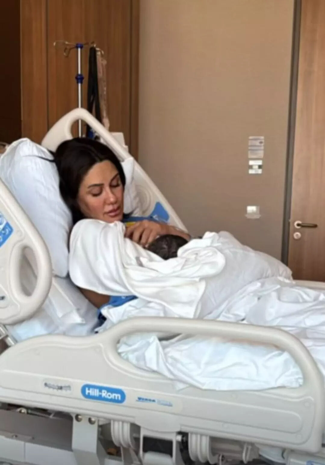 Sahra Işık anne oldu! Bebeğine koyduğu isim gündem oldu Sahra Işık anne oldu! Bebeğine koyduğu isim gündem oldu - 3. Resim