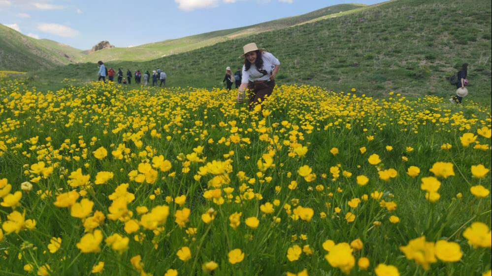 Yerli yabancı turistler akın ediyor! İnsanlar görebilmek için sıcağın altında 45 dakika yürüyor - 7. Resim