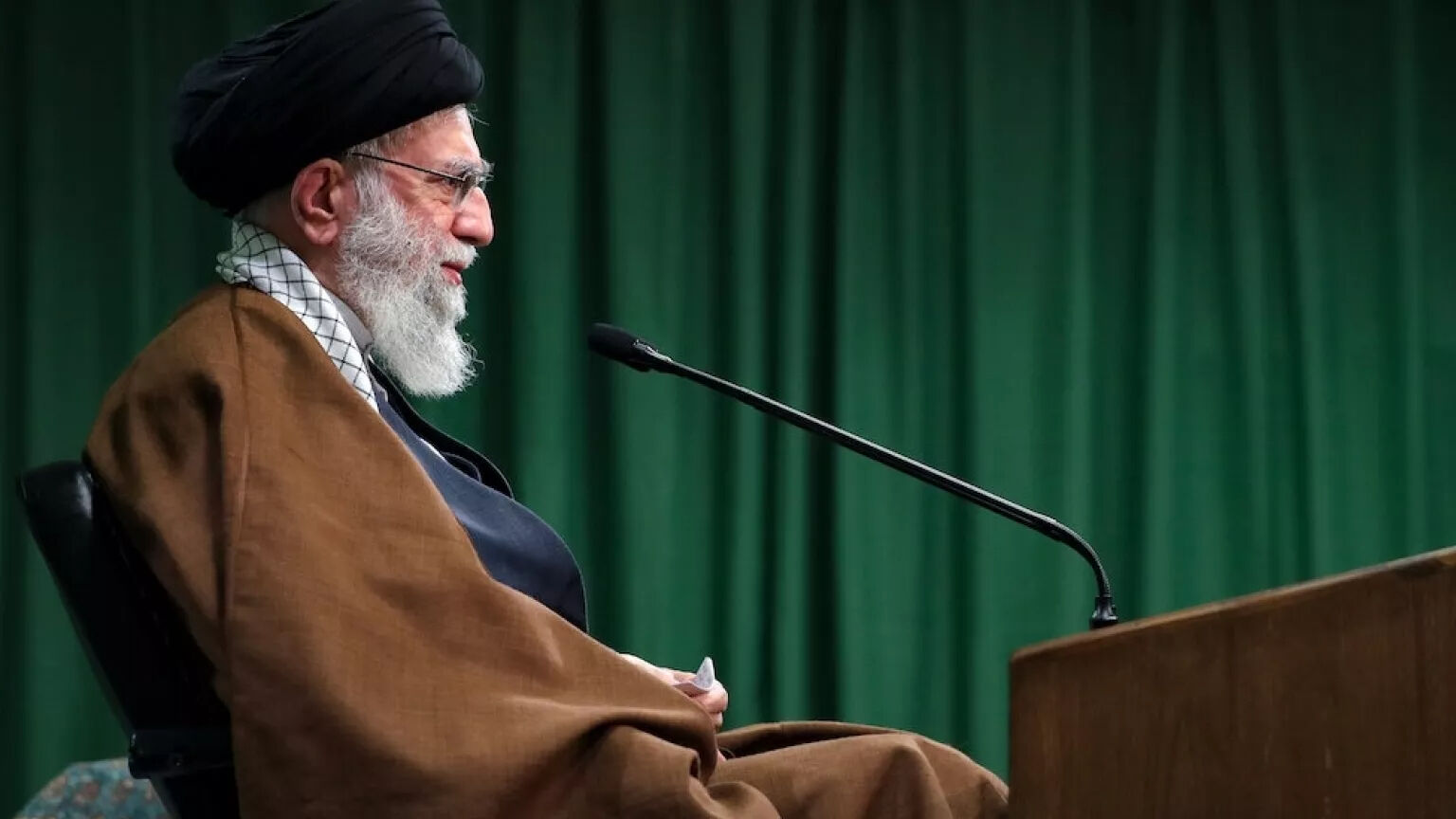 Hamaney'den misilleme açıklaması!  Hamaney'den misilleme açıklaması!