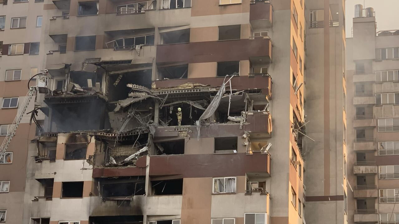 İran misillemesi yakın! İsrail alarma geçip halkına seslendi: Sığınaklara kaçın İran misillemesi yakın! İsrail alarma geçip halkına seslendi: Sığınaklara kaçın - 1. Resim