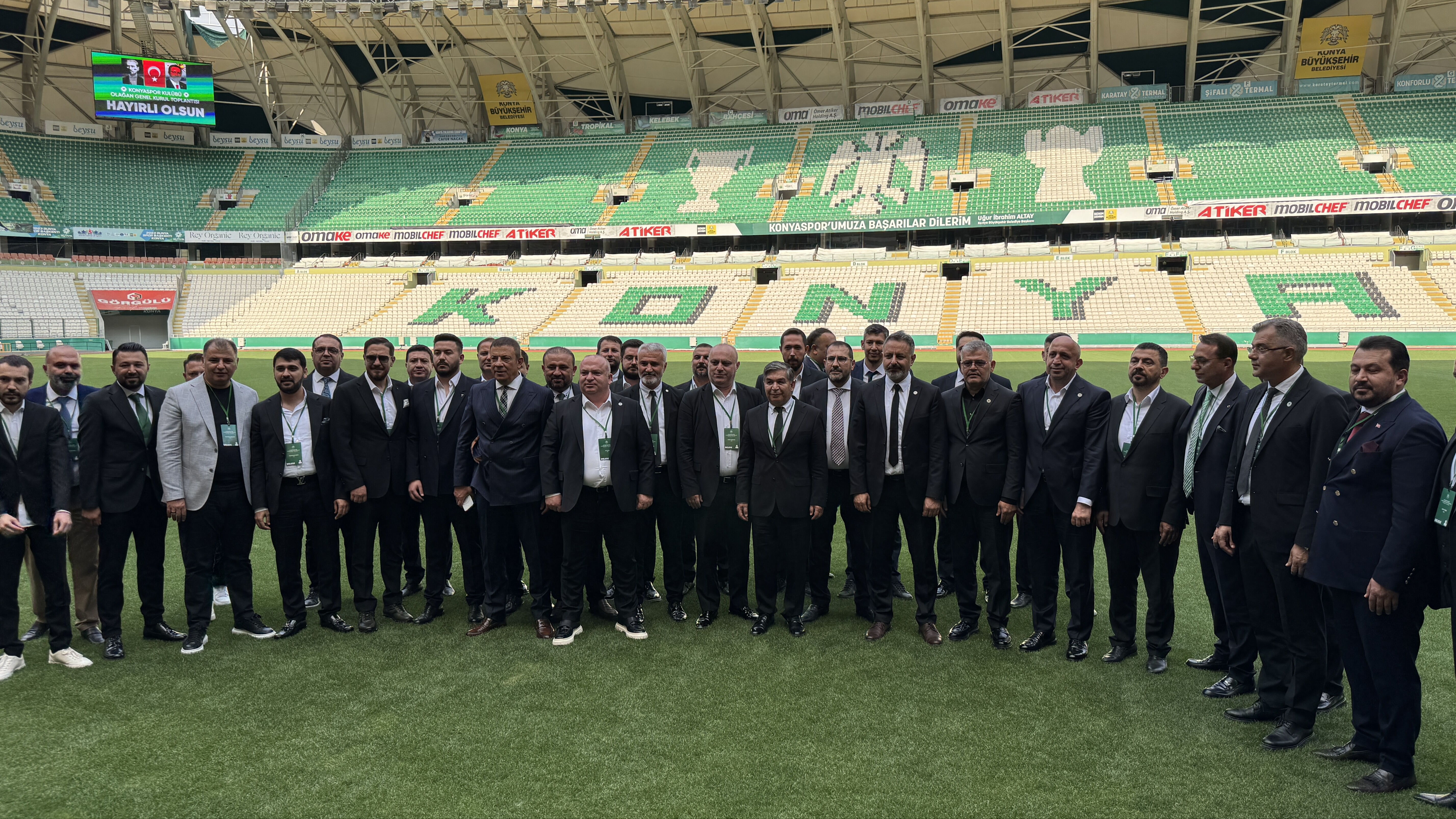 Konyaspor'da yeni başkan Ömer Atiker oldu! Konyaspor'da yeni başkan Ömer Atiker oldu! - 1. Resim