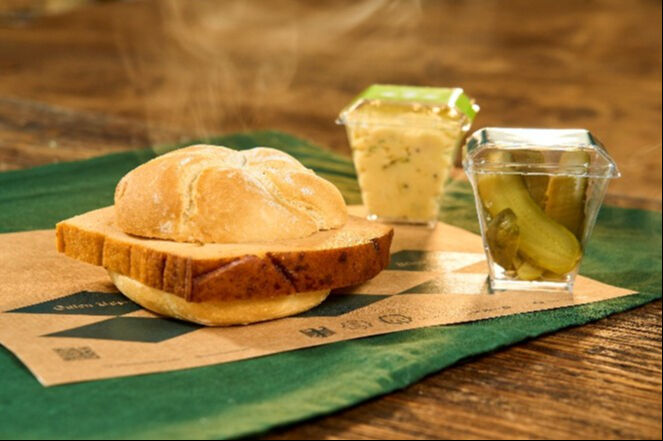 Leberkas Burger şimdi de Türk tüketicilerin damak zevkine hitap edecek Leberkas Burger şimdi de Türk tüketicilerin damak zevkine hitap edecek - 4. Resim