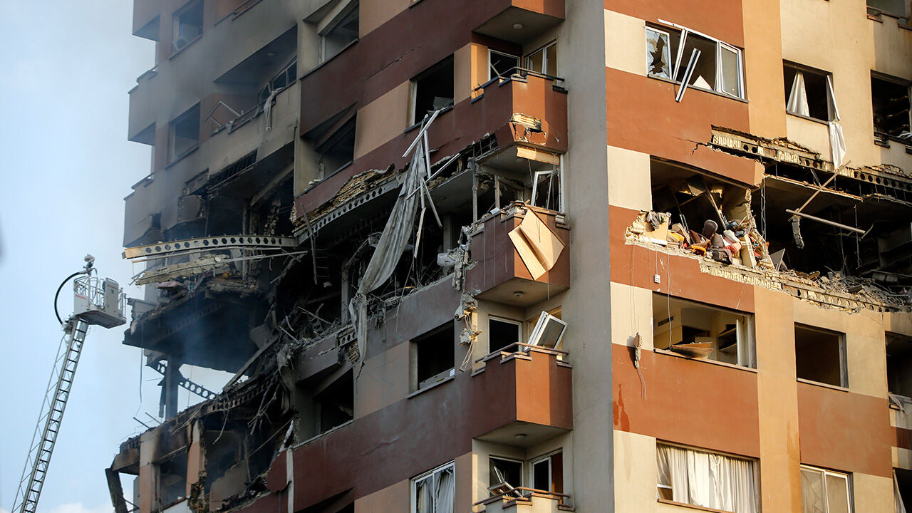 Müzakere masasına 1 kala bomba! İşte İsrail'in İran'a saldırısının tüm detayları Müzakere masasına 1 kala bomba! İşte İsrail'in İran'a saldırısının tüm detayları - 2. Resim