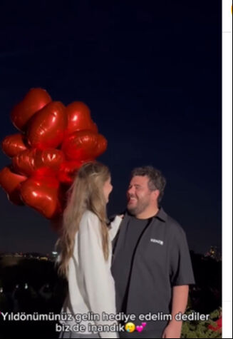 Paris'te büyük şok! Eser ve Berfu Yenenler dolandırıldı Paris'te büyük şok! Eser ve Berfu Yenenler dolandırıldı - 2. Resim