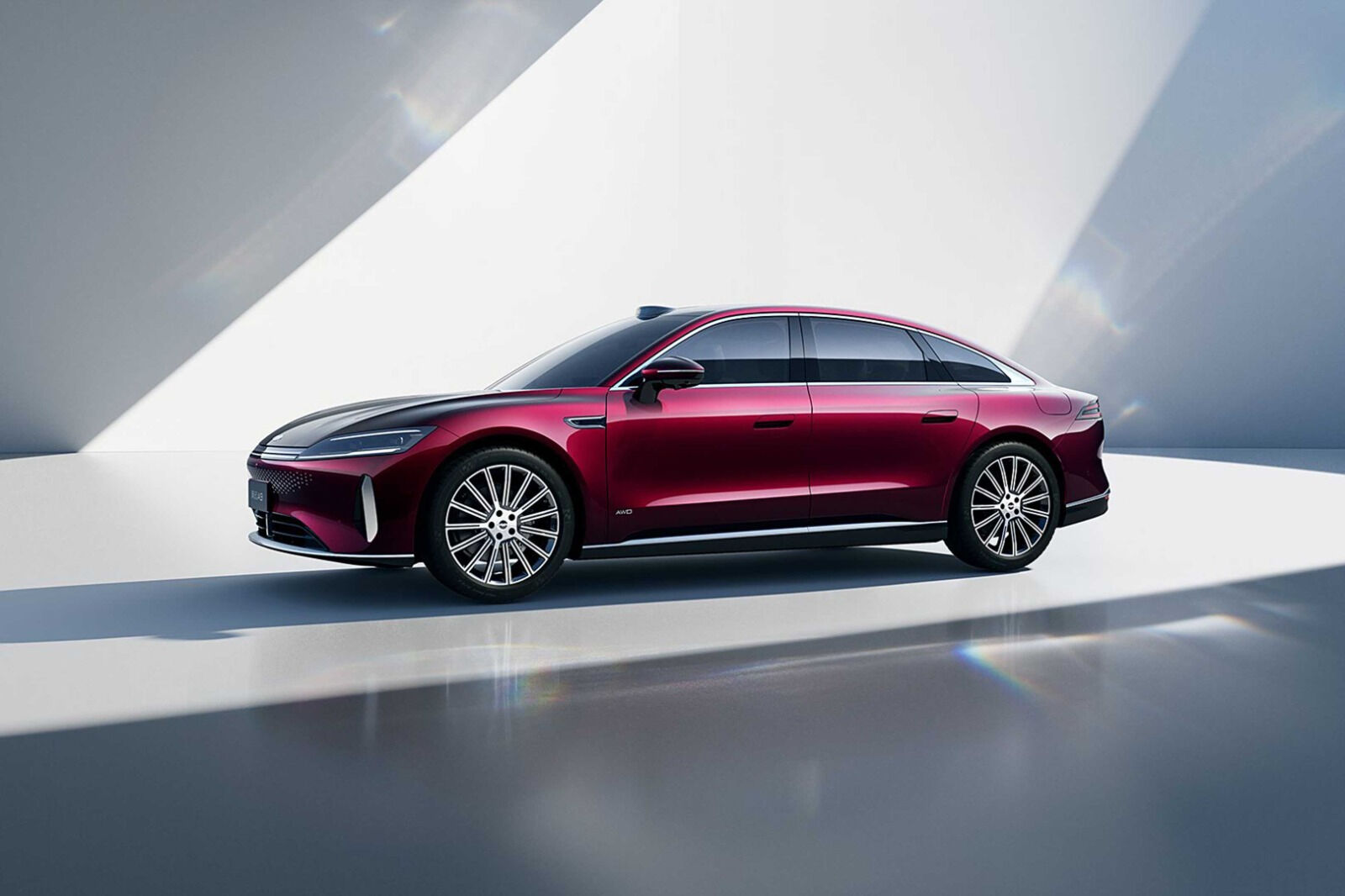 Chery’den 2 bin km menzile sahip plug-in hibrit sedan: A9L Chery’den 2 bin km menzile sahip plug-in hibrit sedan: A9L - 3. Resim