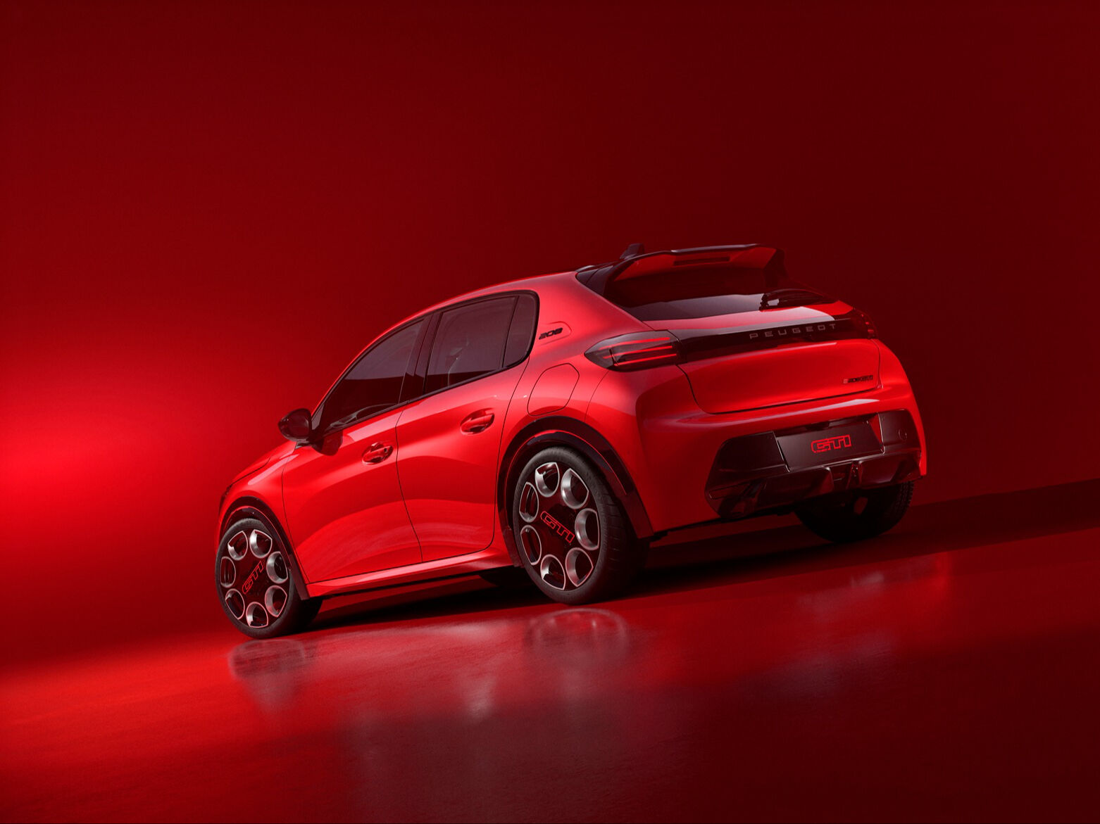 GTi efsanesi geri döndü: Karşınızda 280 HP’lik Peugeot E-208 GTi! - 1. Resim