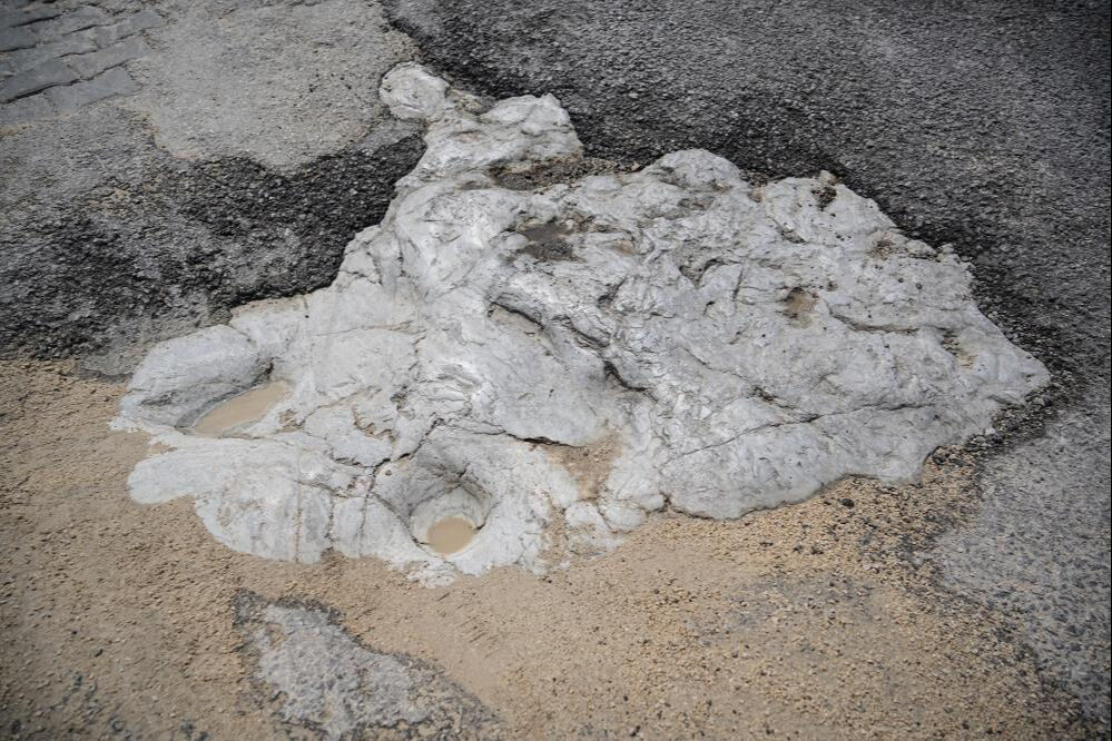 452 yıllık izi her gün temizliyor! 65 yıldır bıkmadan geliyor... - 2. Resim