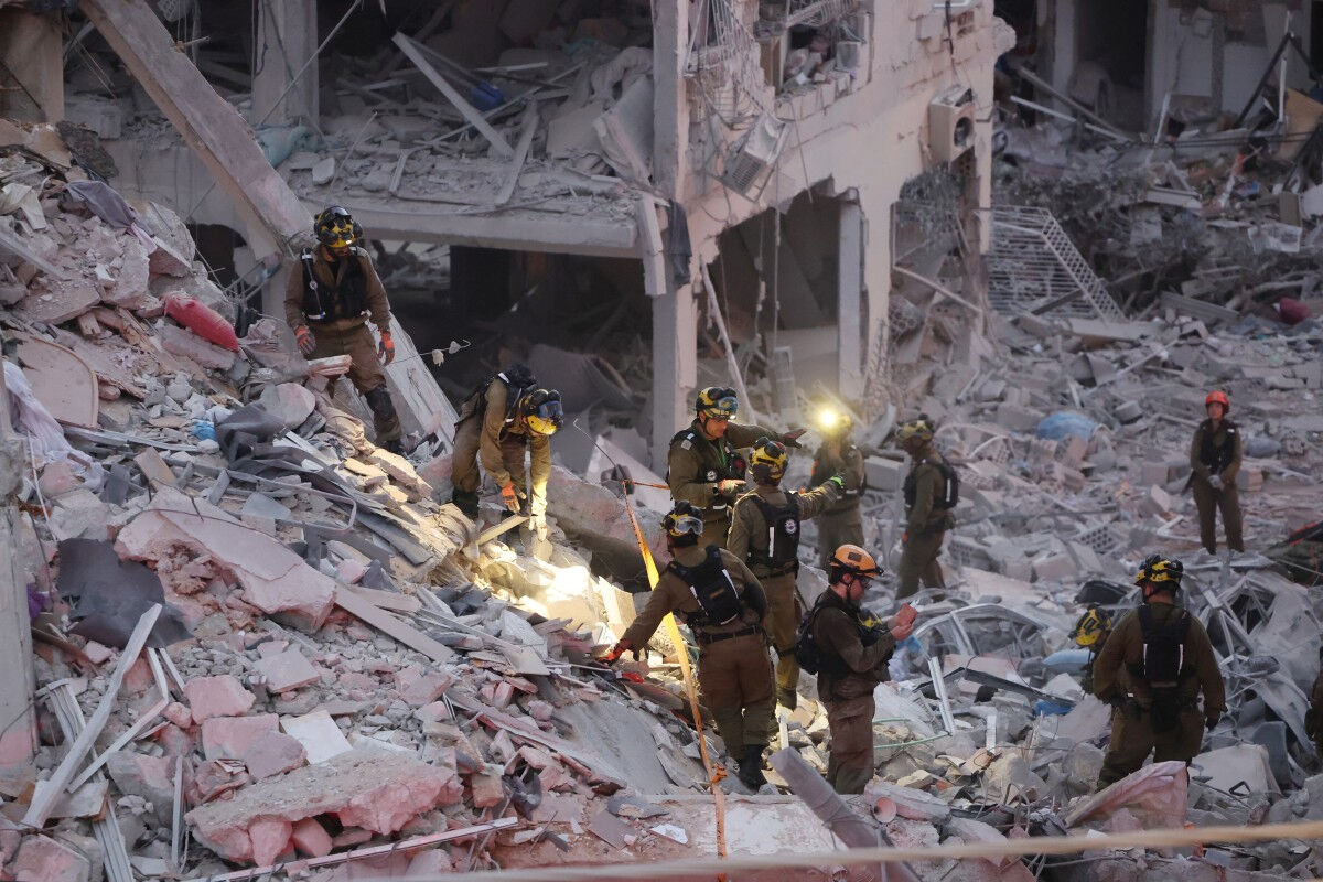 "Acı ve çok zor bir sabah" İsrail Cumhurbaşkanı Herzog son bilançoyu açıkladı "Acı ve çok zor bir sabah" İsrail Cumhurbaşkanı Herzog son bilançoyu açıkladı - 1. Resim