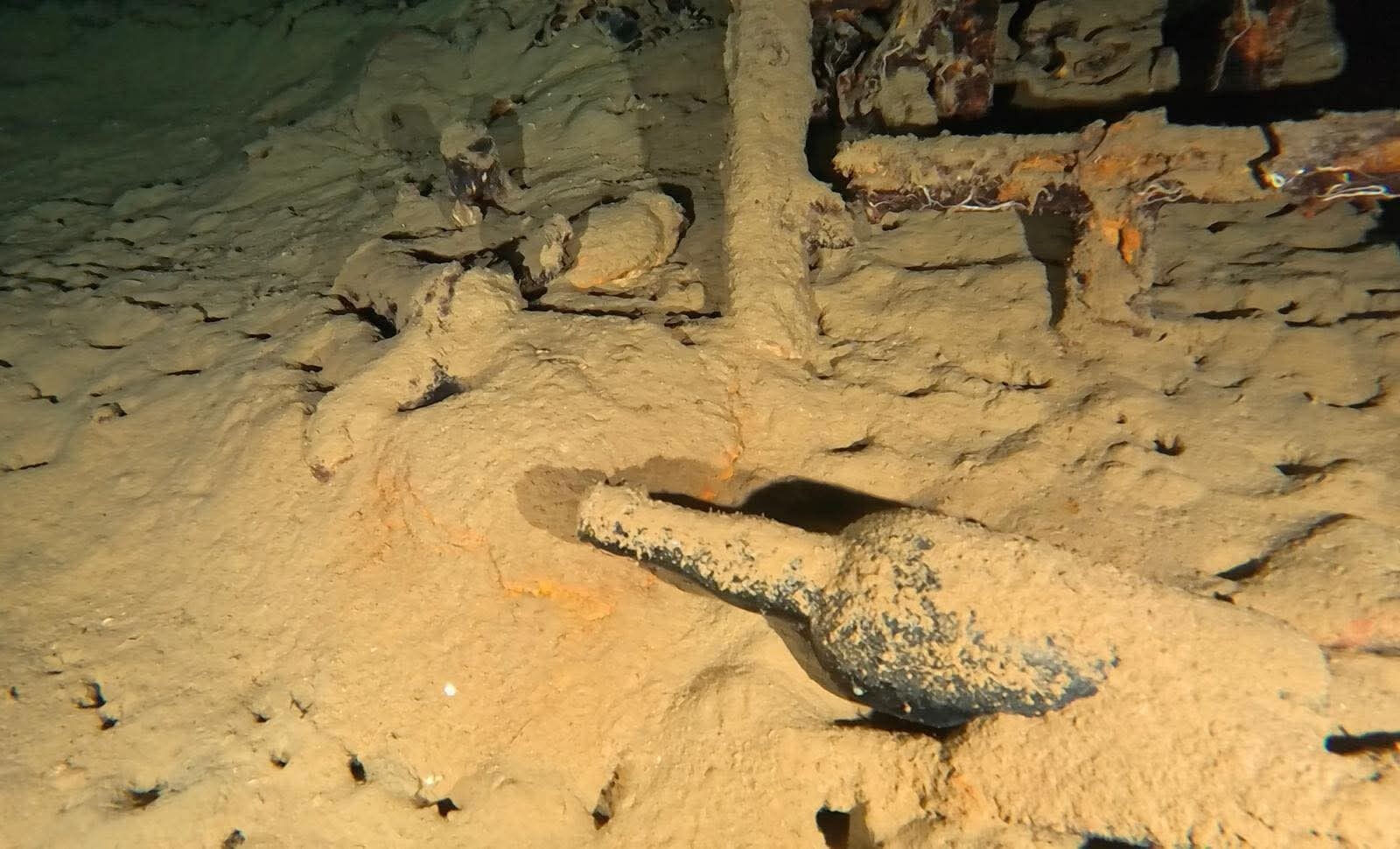 Gelibolu'da bulundu, tam 110 yıllık! İçi dolu, değeri ise bilinmiyor - 1. Resim