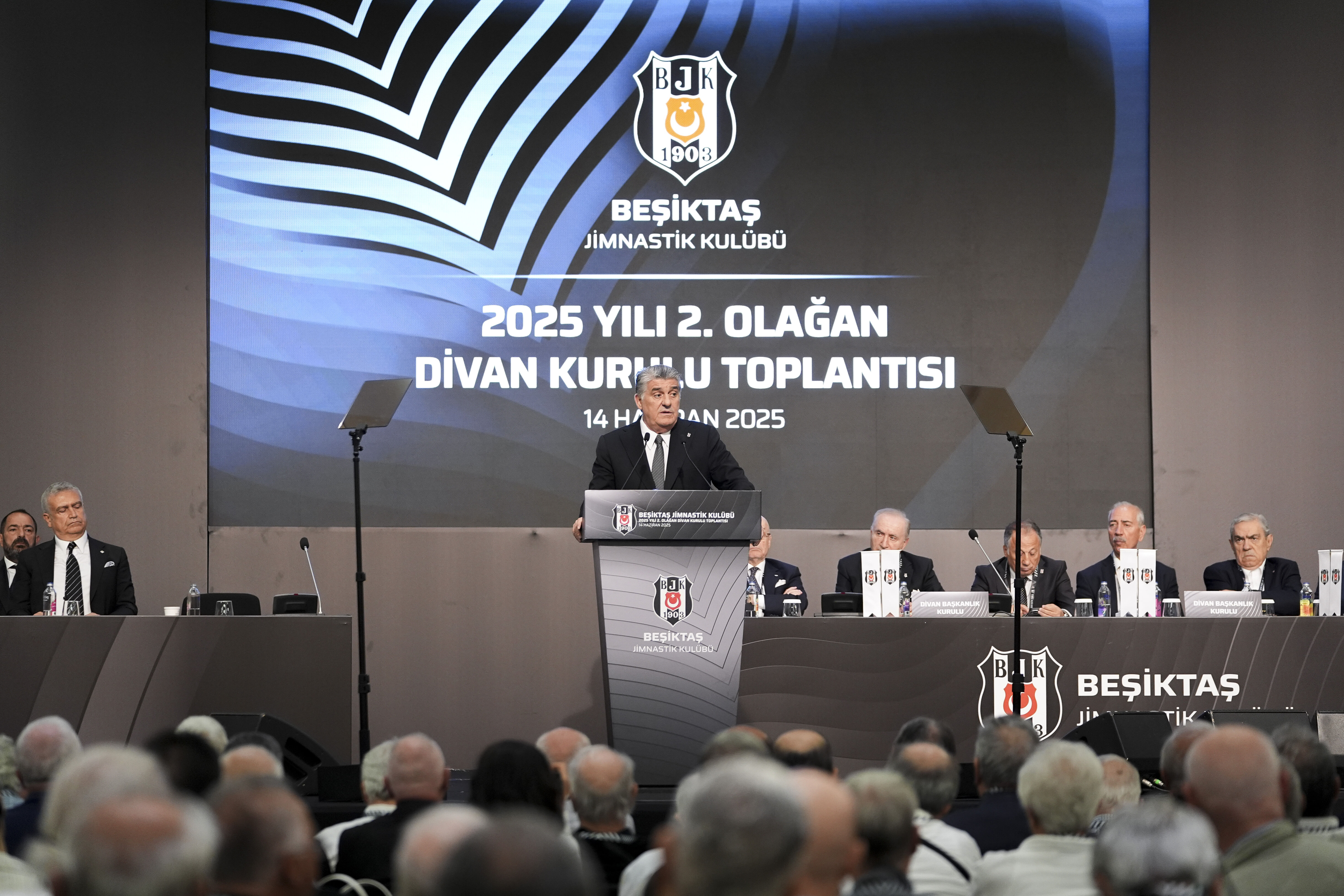 Serdal Adalı, Dikilitaş Projesi için yetki istedi: Yıllık 50 milyon faiz ödüyoruz Serdal Adalı, Dikilitaş Projesi için yetki istedi: Yıllık 50 milyon faiz ödüyoruz - 2. Resim