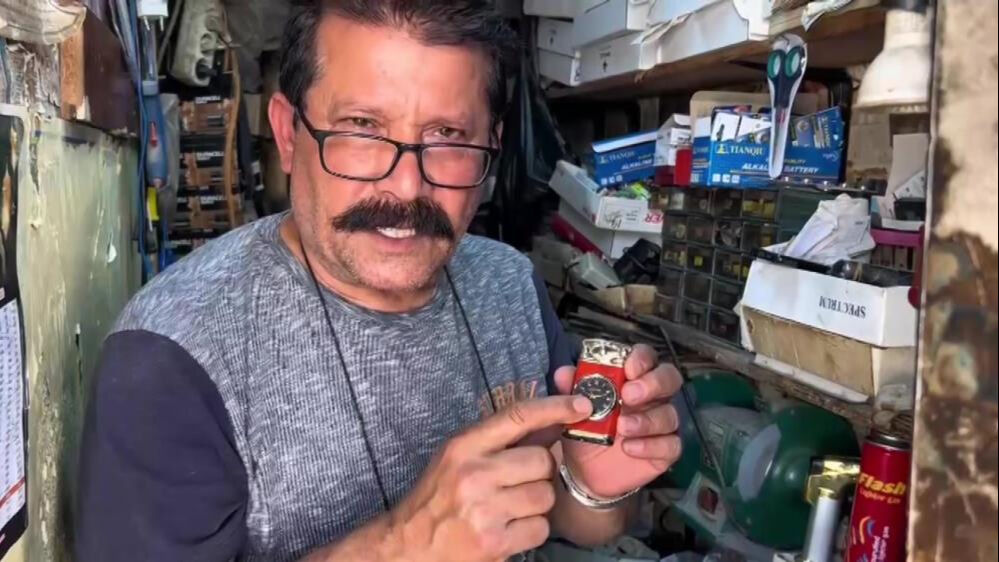 Yurt dışından sipariş yağıyor! 2 metrekarelik dükkandan kazandığıyla 3 evladını okutup meslek sahibi yaptı - 2. Resim