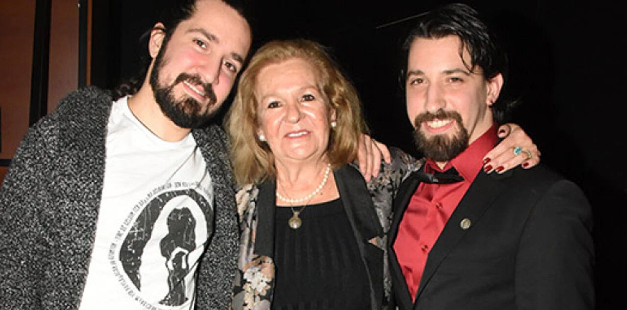 Barış Manço ailesinin acı kaybı! Kız kardeşi İnci Manço İlbay vefat etti - 1. Resim