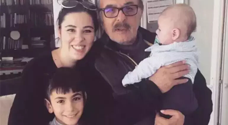 Ferdi Tayfur’un gözlerden uzak tuttuğu oğlu Taha Turanbayburt’tan dikkat çeken paylaşım! O detay gözlerden kaçmadı - 1. Resim