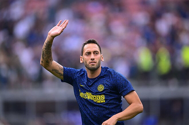 Hakan Çalhanoğlu sözleşmesi ne zaman bitiyor, Galatasaray'a gelecek mi? Hakan Çalhanoğlu Galatasaray transfer iddiaları taraftarları heyecanlandırdı! - 2. Resim