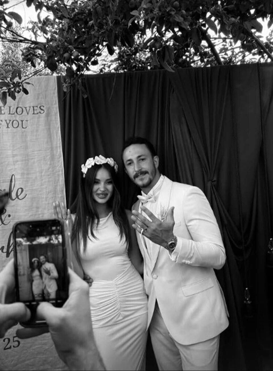 Survivor'ın eski yarışmacısı Berkan Karabulut nişanlandı! Avatar Atakan'ın yaptığı olay oldu - 2. Resim