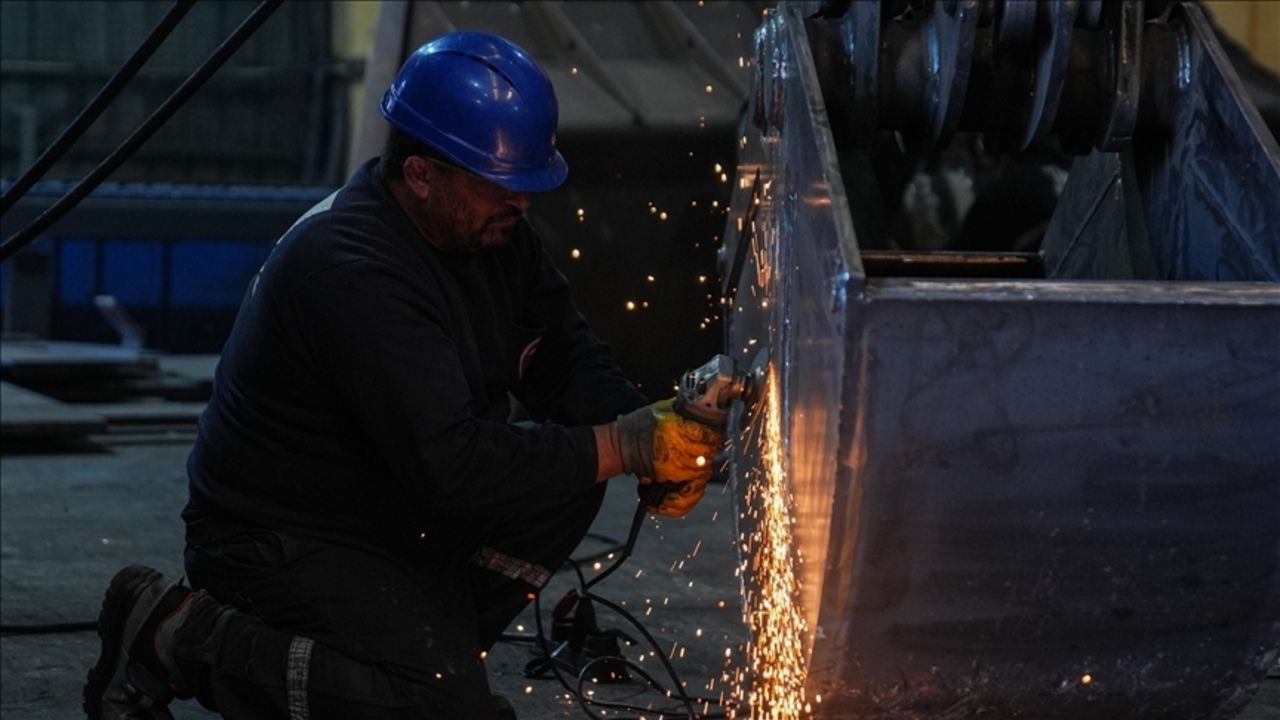 Ücretli çalışan sayısı nisanda arttı Ücretli çalışan sayısı nisanda arttı