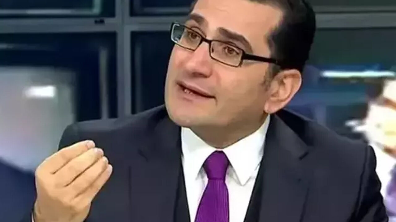 Atatürk ve Cumhurbaşkanı Erdoğan'a hakaret eden FETÖ şüphelisi yakalandı Atatürk ve Cumhurbaşkanı Erdoğan'a hakaret eden FETÖ şüphelisi yakalandı - 1. Resim