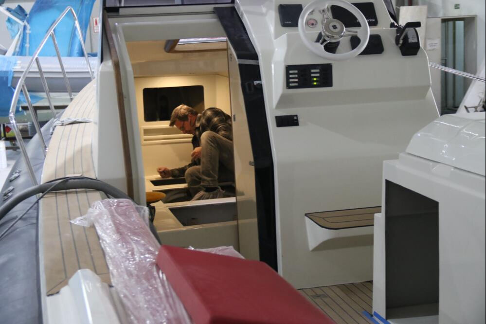 Boyları 3.40 ile 20 metre arasında... 70 kişi yılda 300 tane yapıyor!  Dünya onlar için sıraya girdi - 1. Resim