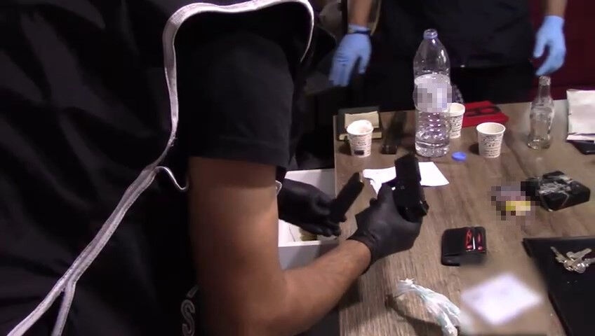 Elazığ'da iki suç örgütü çökertildi! Çok sayıda gözaltı var - 3. Resim