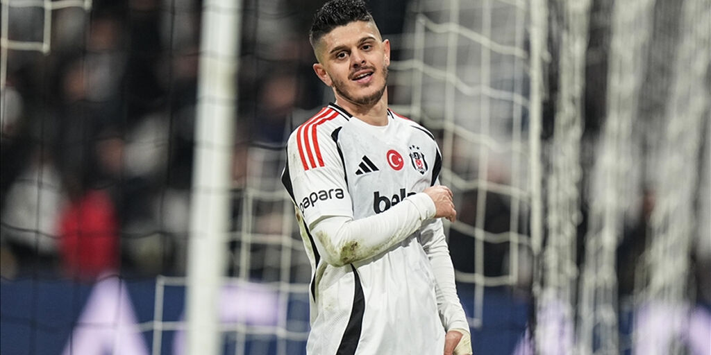 Genoa'dan Beşiktaş'a çift teklif! Onana'nın yanına Rashica da eklendi - 1. Resim